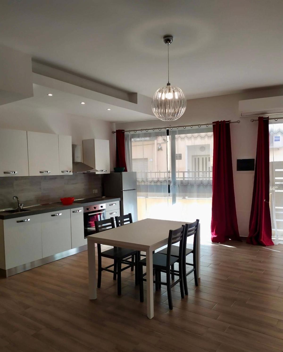 Ichnos Loft 55 Bis *